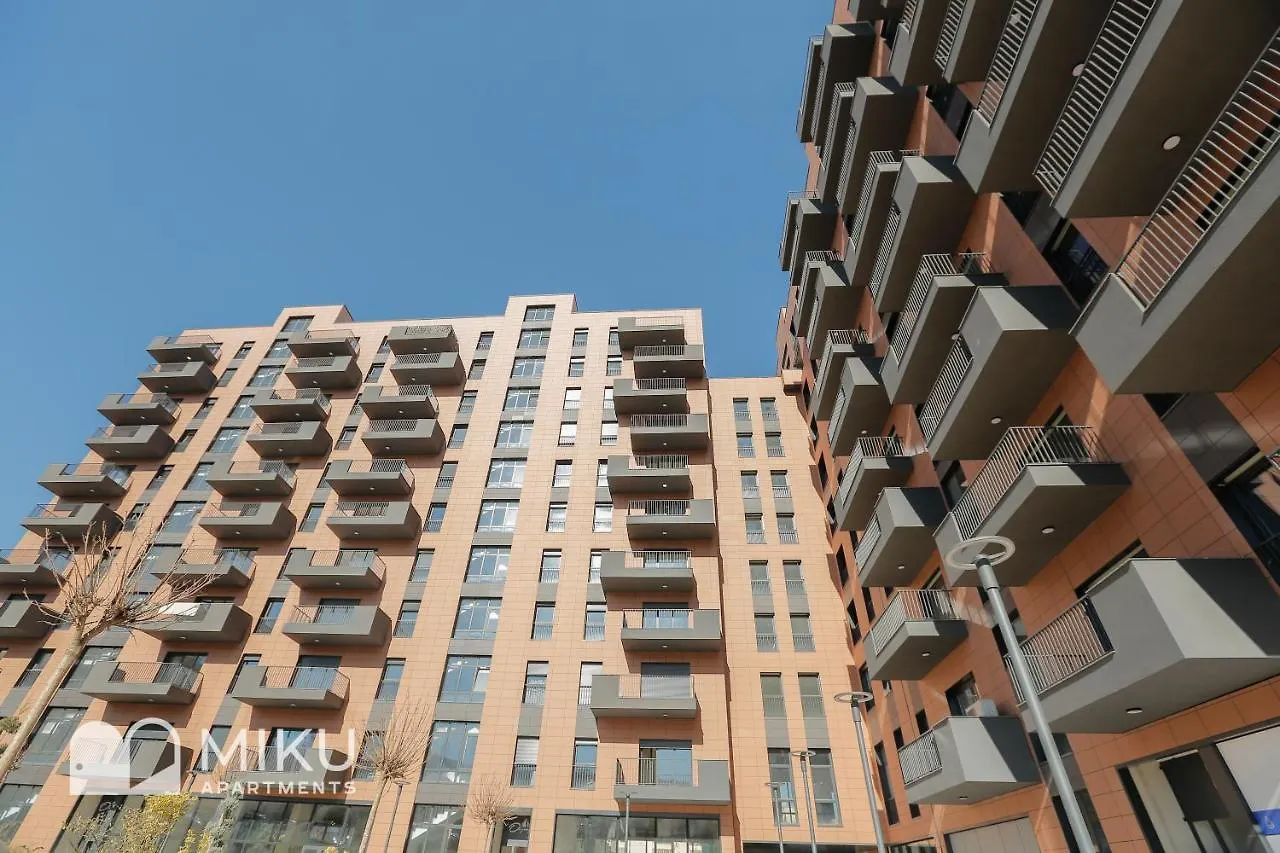 Miku Apartment-Elegant 1Bd Apartment At Olympic Residence Tirana